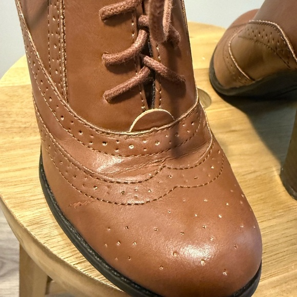 American Eagle 🦅 Brown Women's Oxford Shoes - Picture 5 of 8